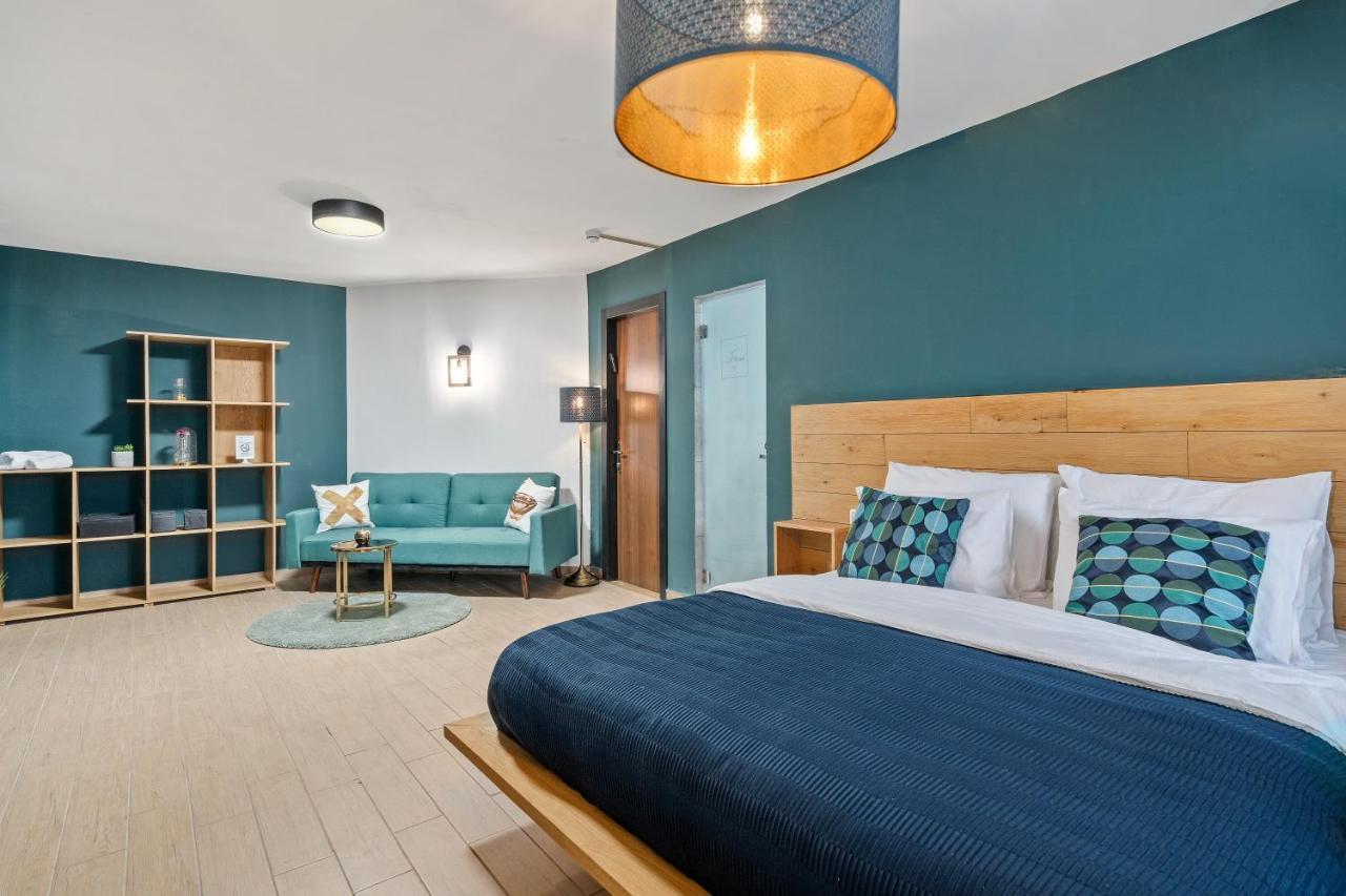 Hotel La Finca - Luxury Suites Hotel Beersheba ภายนอก รูปภาพ